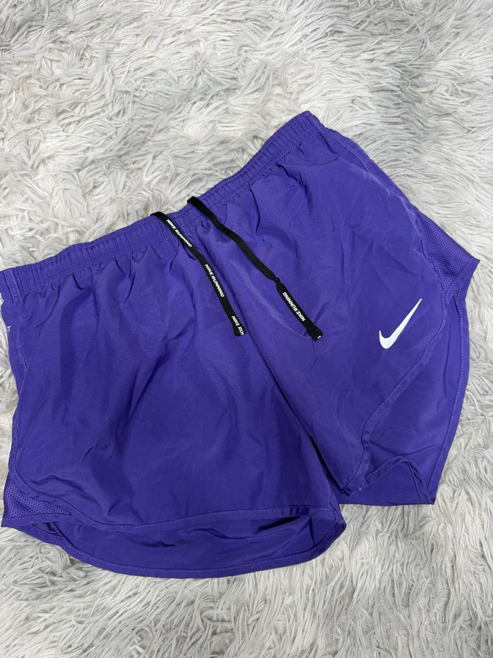Nike Women's Dri-FIT Tempo Mid-Rise Brief-Lined Running Shorts Small